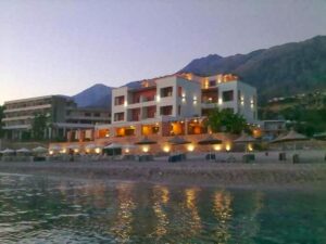grand_hotel_dhermi_2